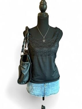 Cinema Etoile Women's Black Lace Yoke Tank Top, Size XL